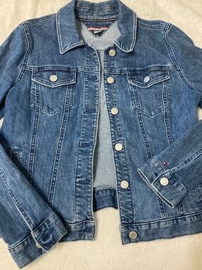 TOMMY HILFIGER DENIM JACKET TRUCKER size M
